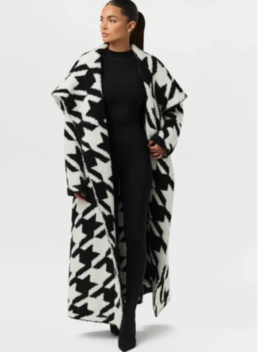 Naked Wardrobe Boucle Houndstooth Coat